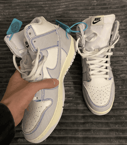 Данила Андреев